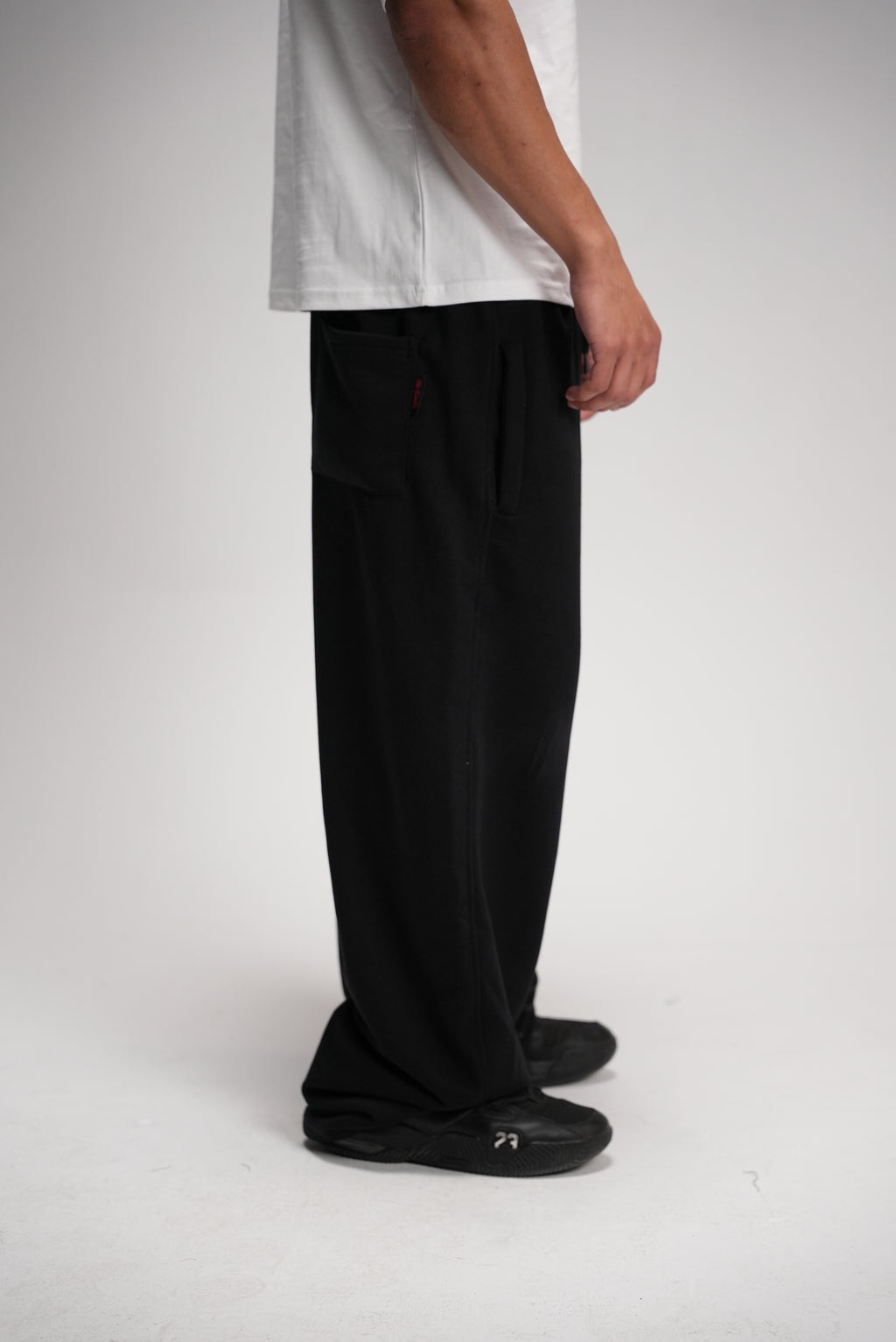 HBA CLUB pants
