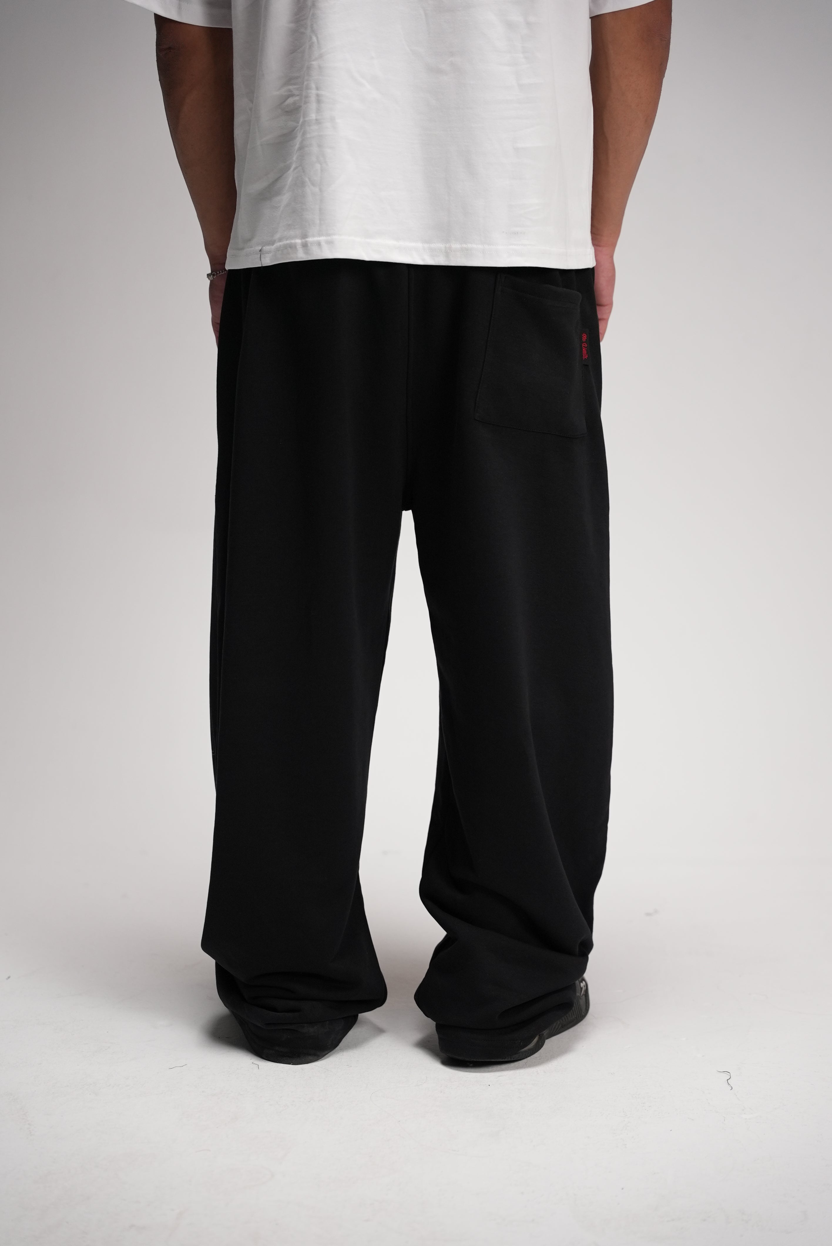 HBA CLUB pants