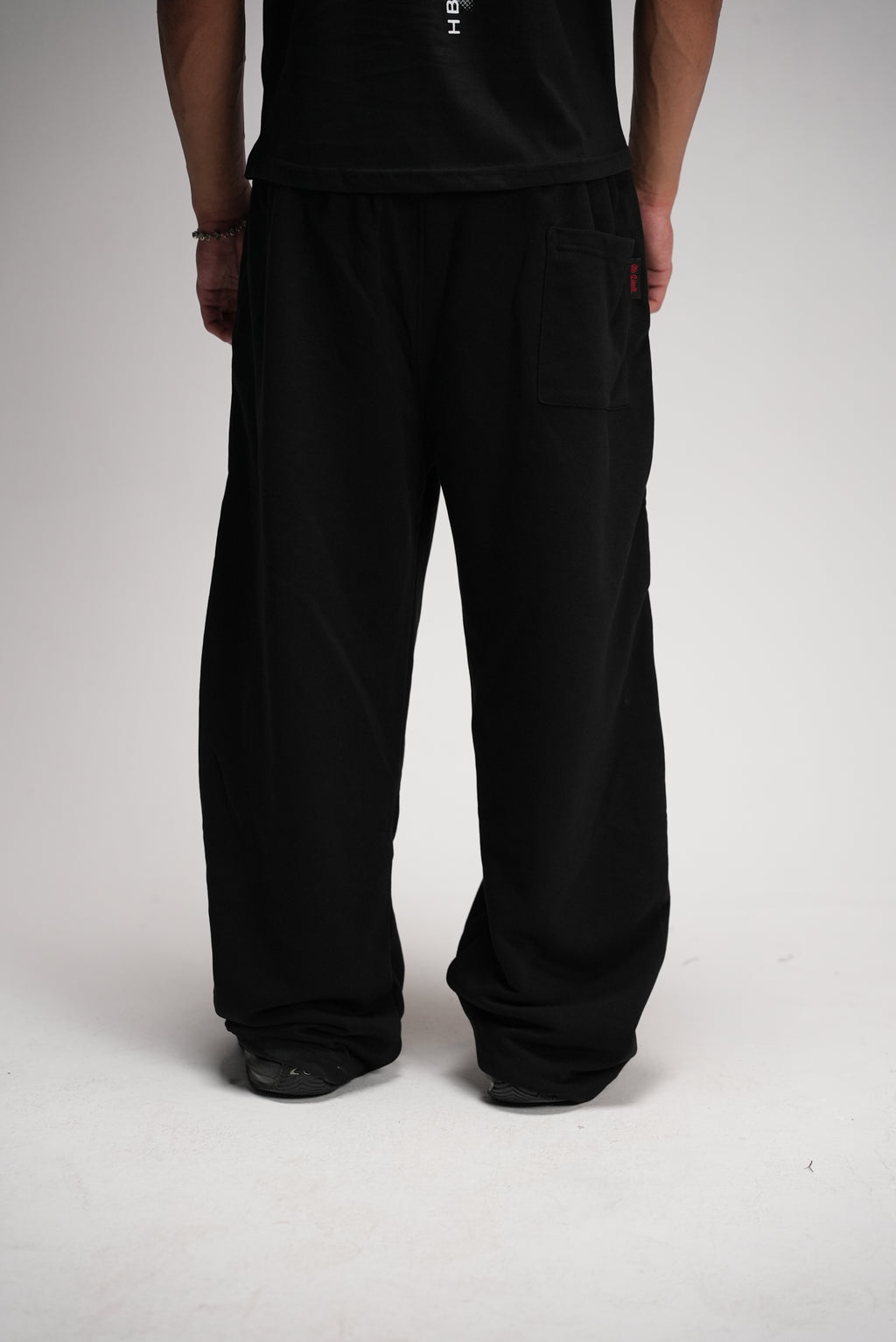 Black basic pants