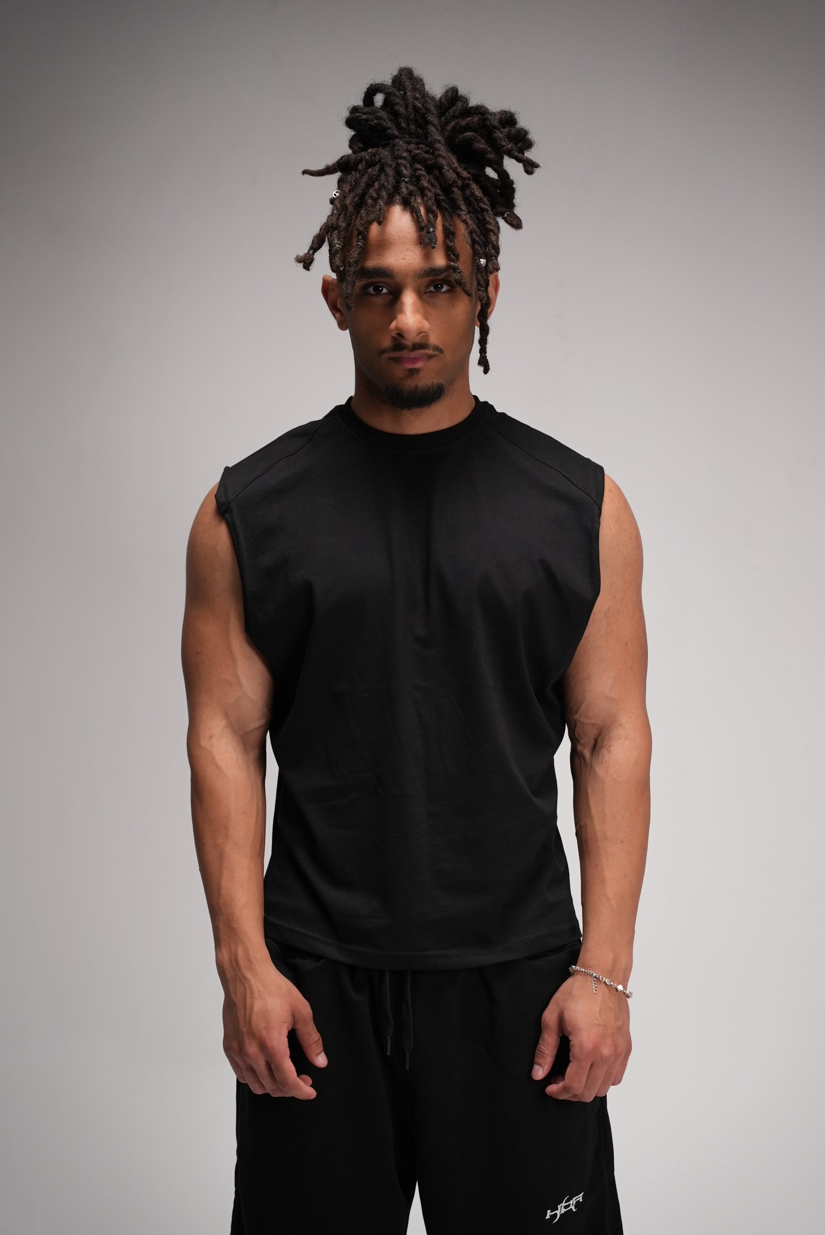 Black Vertical HBA CLUB Cutoff