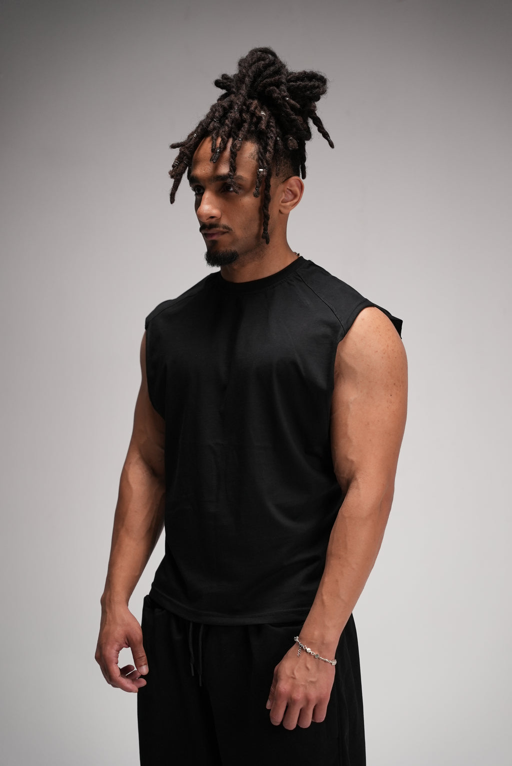 Black Vertical HBA CLUB Cutoff