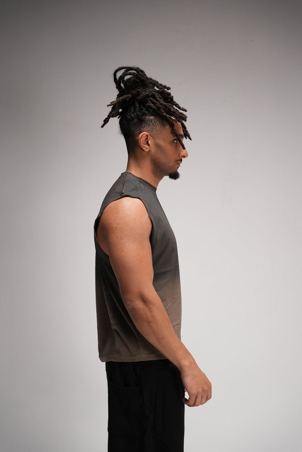 Brown faded Cutoff