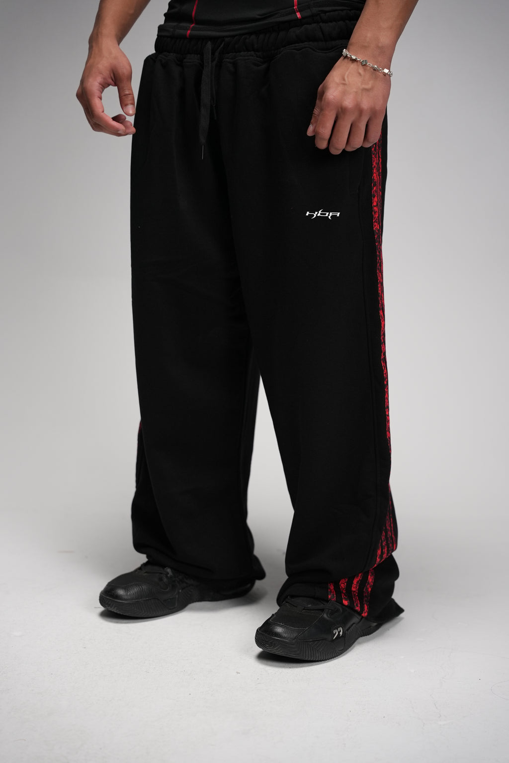 Snake pants